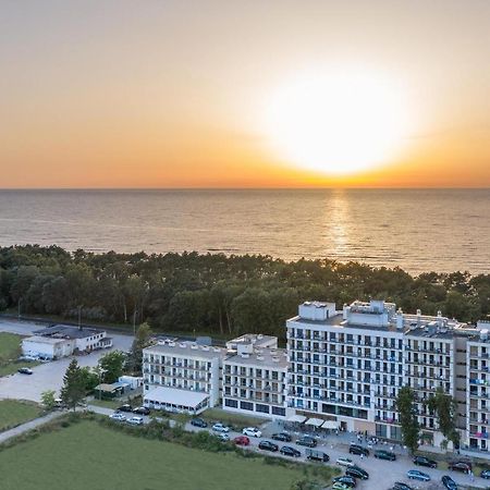 Blue Marine Mielno Aparthotel Mielno  Bagian luar foto