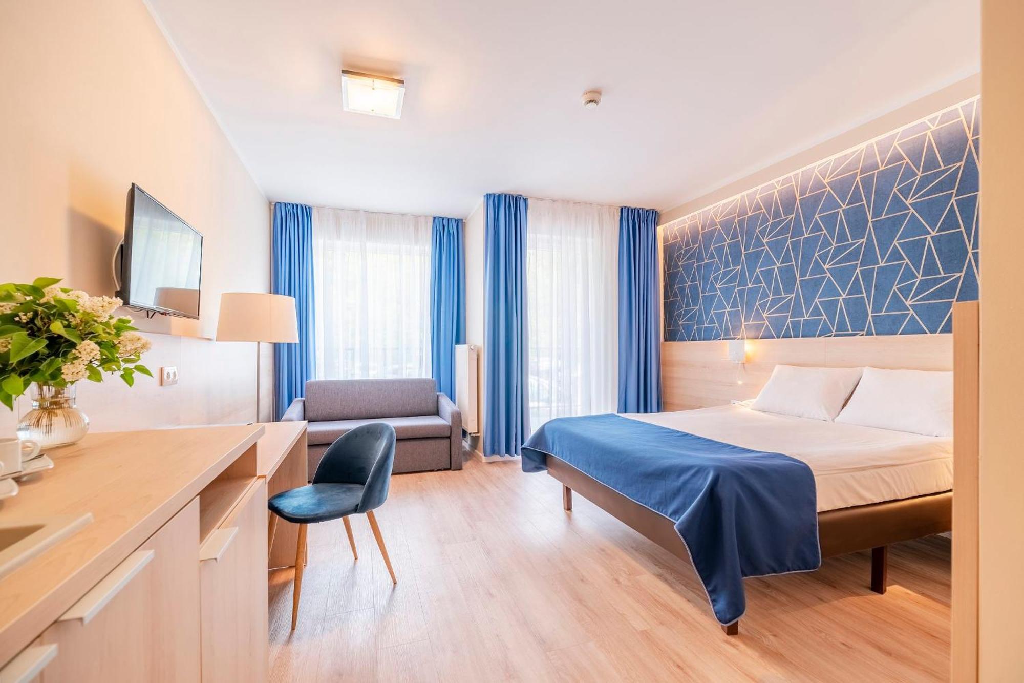 Blue Marine Mielno Aparthotel Mielno  Bagian luar foto